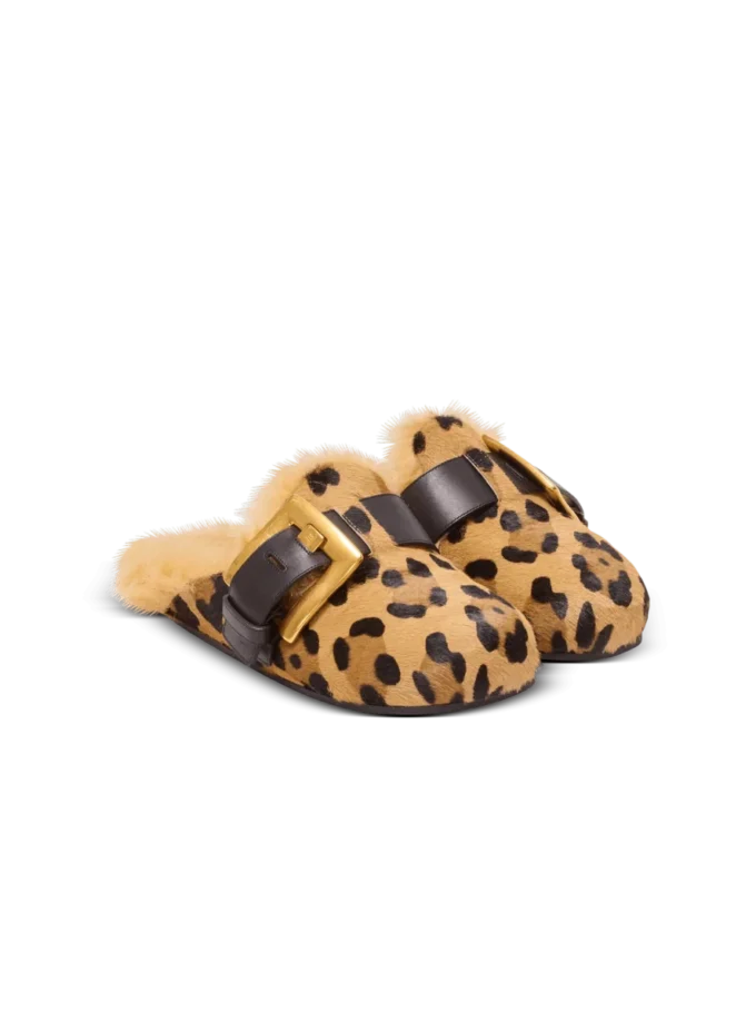 Anthem mules i ponnyläder med leopardmönster och fuskpäls Anthem mules i ponnyläder med leopardmönster och fuskpäls