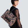 B-Army 36 totebag med leopardmönster B-Army 36 totebag med leopardmönster