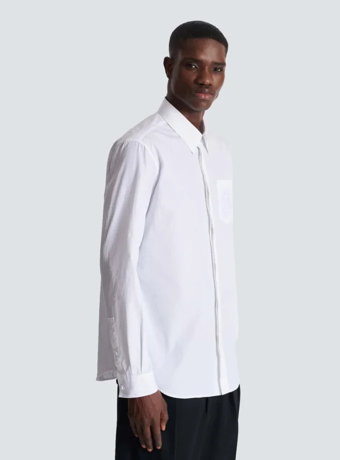 Balmain Écusson broderad poplinskjorta Balmain Écusson broderad poplinskjorta