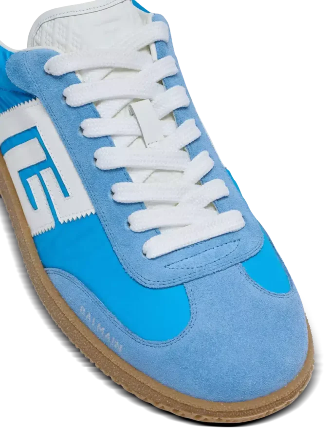 Balmain Swan sneakers i läder, mocka och nylon Balmain Swan sneakers i läder, mocka och nylon
