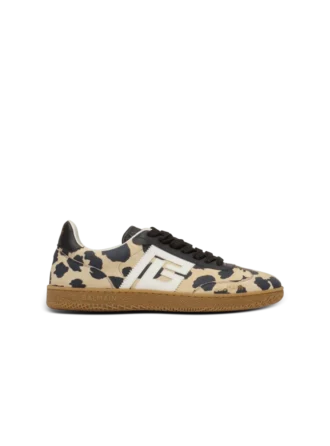 balmain swan sneakers i mocka med leopardmnster 1 330x446 - Balmain Swan sneakers i mocka med leopardm&ouml;nster