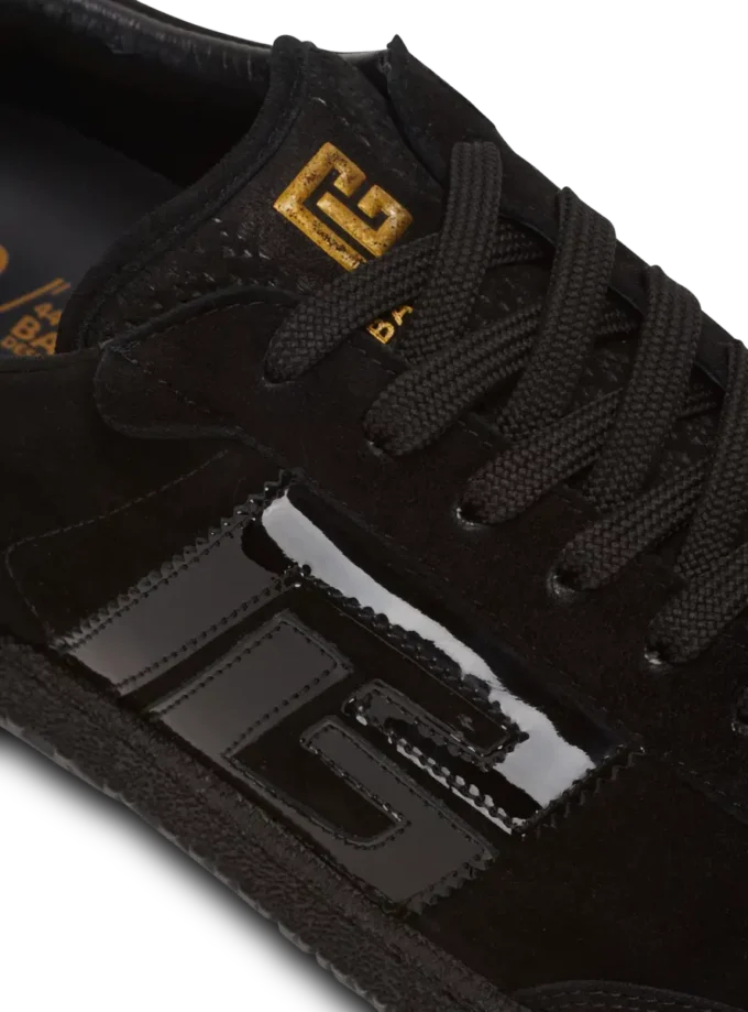 Balmain Swan sneakers i mocka och lackläder