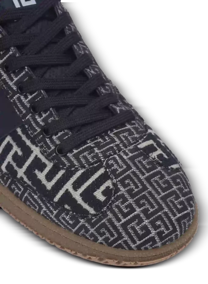 Balmain Swan sneakers i PB Labyrinth jacquard