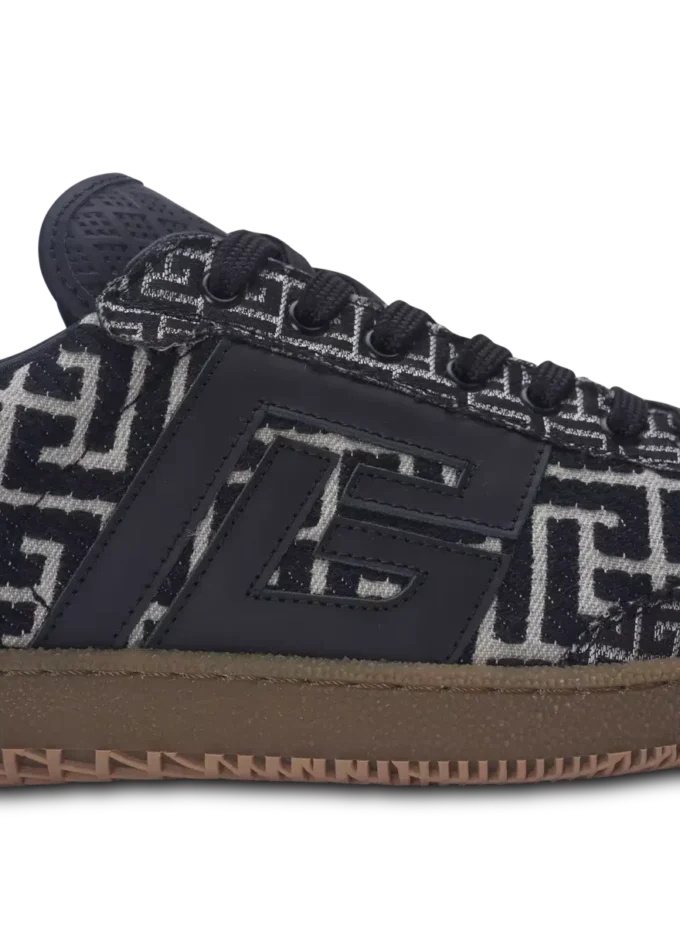 Balmain Swan sneakers i PB Labyrinth jacquard