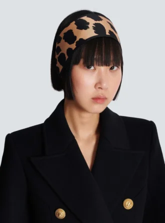 Bandana i siden med leopardmönster