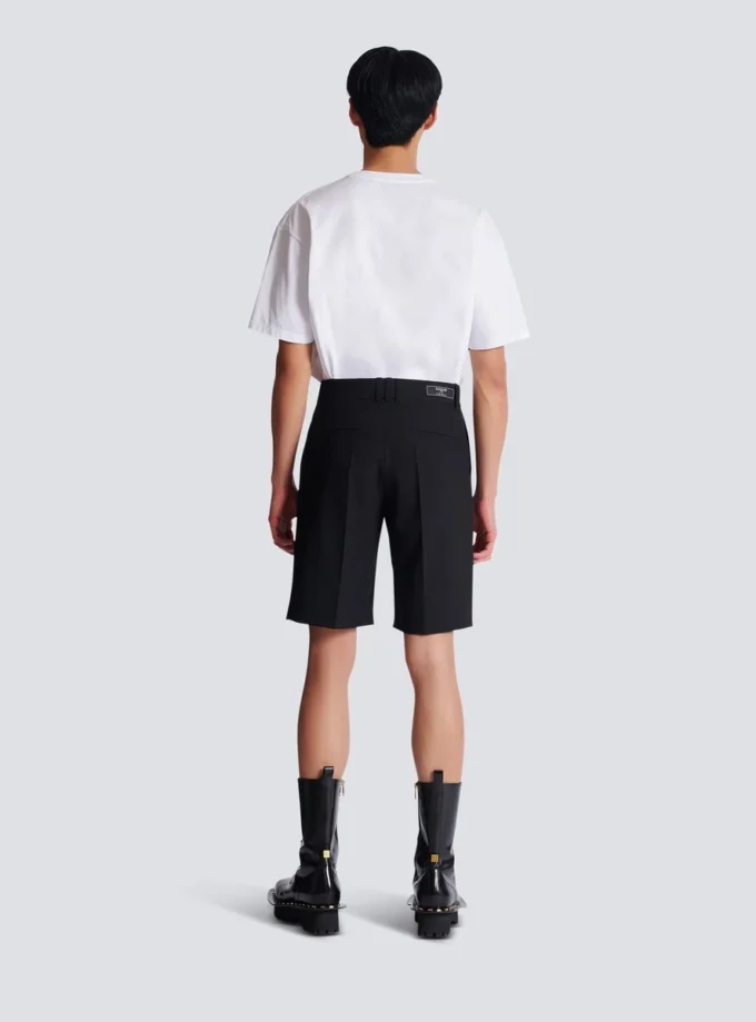 Bermudashorts i ull med insydda veck Bermudashorts i ull med insydda veck