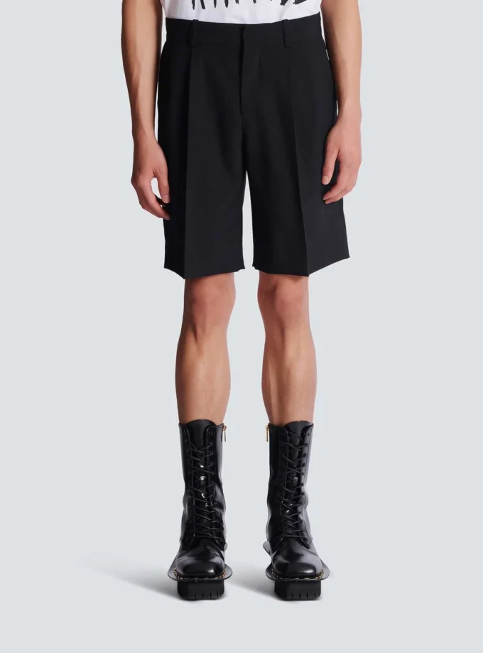 Bermudashorts i ull med insydda veck Bermudashorts i ull med insydda veck