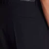 Bermudashorts i ull med insydda veck Bermudashorts i ull med insydda veck