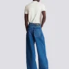 Blå jeans med vida ben Blå jeans med vida ben