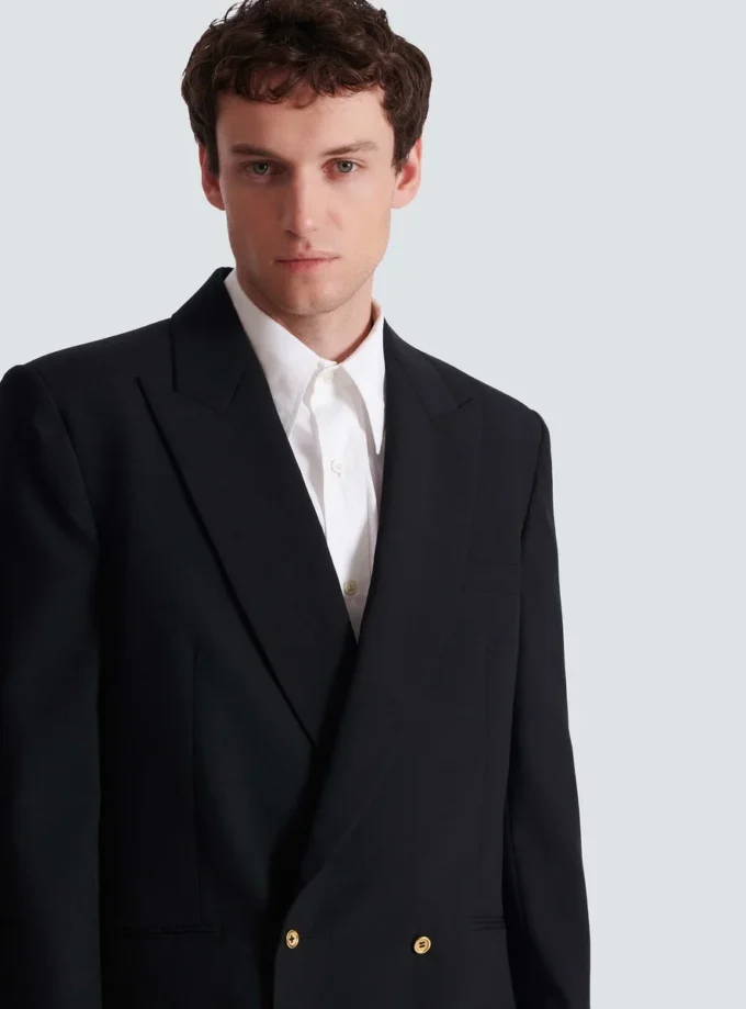 Blazer i ull med 2 knappar Blazer i ull med 2 knappar