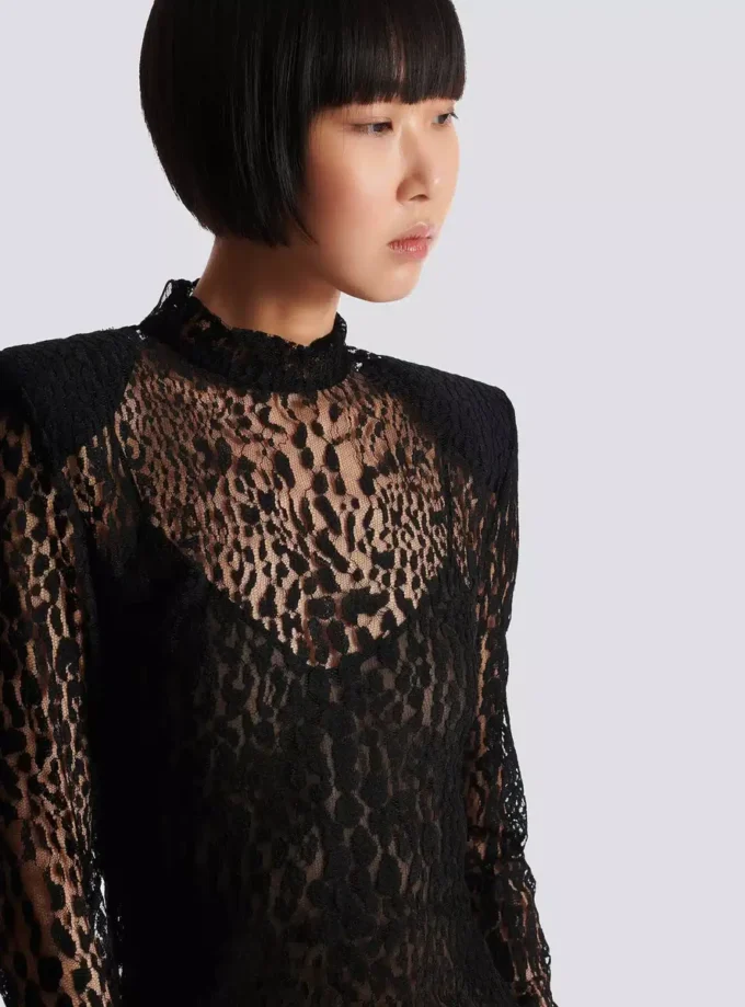 Bodycon-klänning i spets med leopardmönster