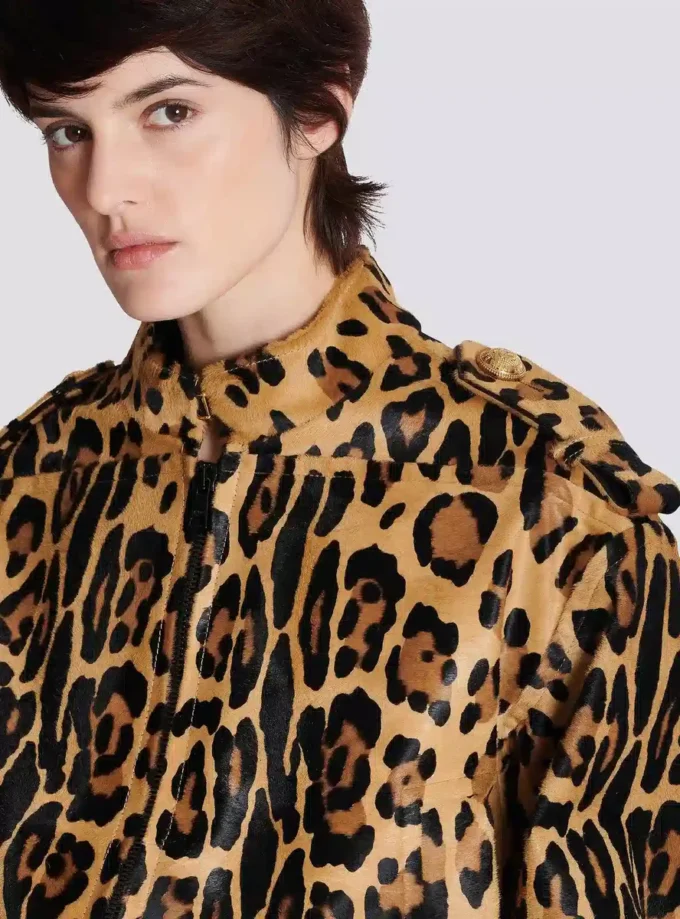 Bomberjacka i ponnyläder med leopardmönster