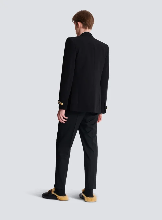 Broderad crepejacka