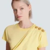 Drapierad T-shirt med knappar