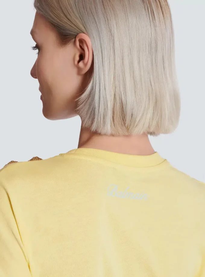 Drapierad T-shirt med knappar