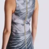 Halterneck-klänning med draperad trompe-l’œil-strass Halterneck-klänning med draperad trompe-l’œil-strass