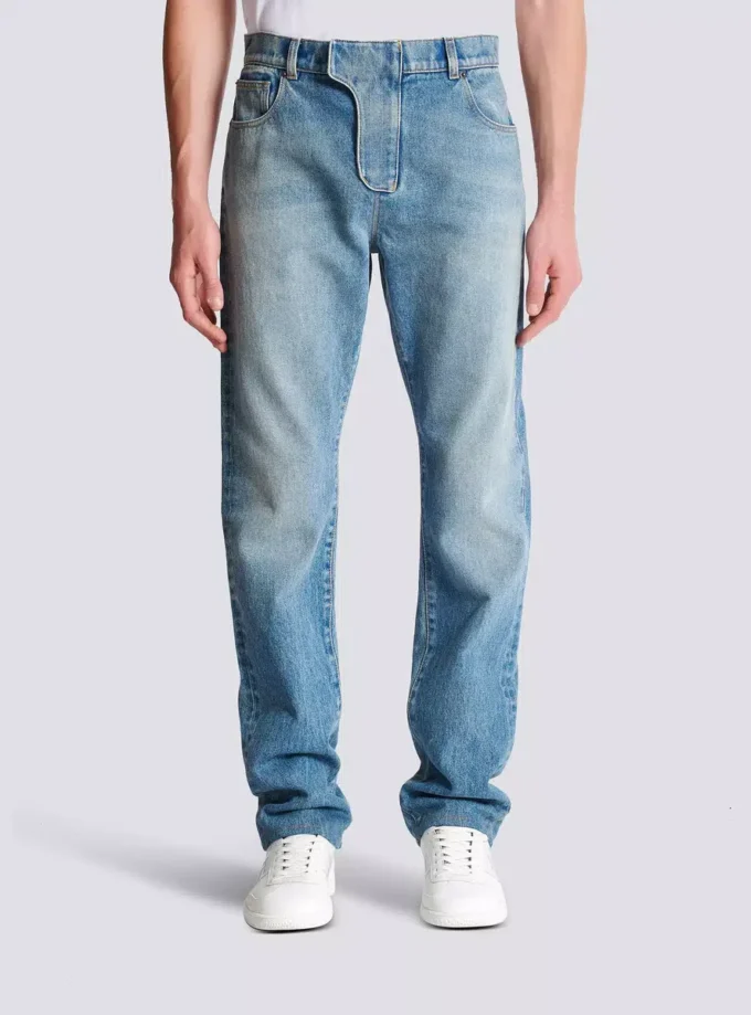Jeans i normal passform Jeans i normal passform