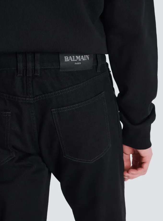 Jeans i normal passform Jeans i normal passform
