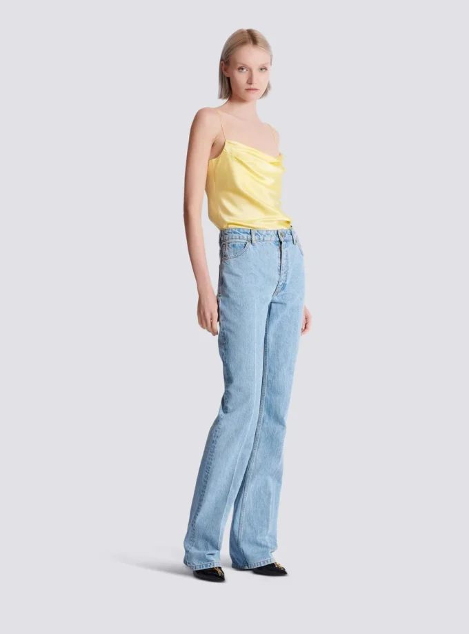 Jeans med hög midja Jeans med hög midja