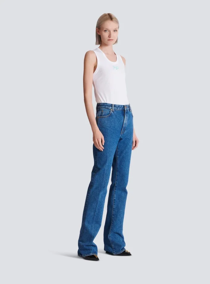 Jeans med raka ben