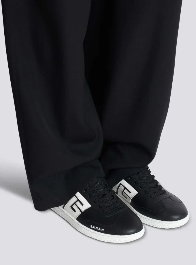 Kalvskinn Balmain Swan sneakers