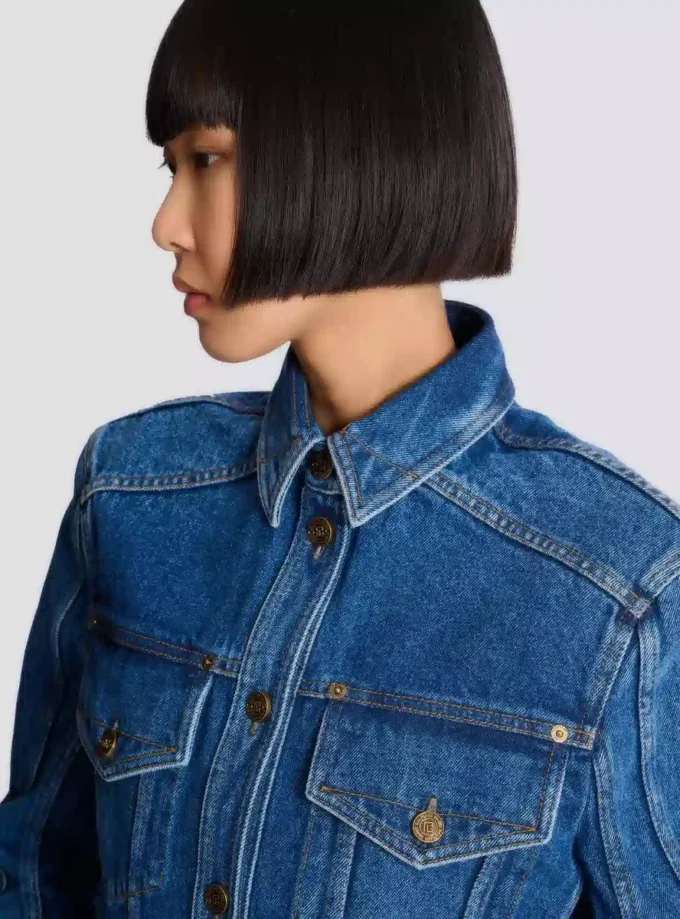 Kort, blekt jeansjacka Kort, blekt jeansjacka