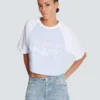 Kort T-shirt med Balmain Paris-tryck
