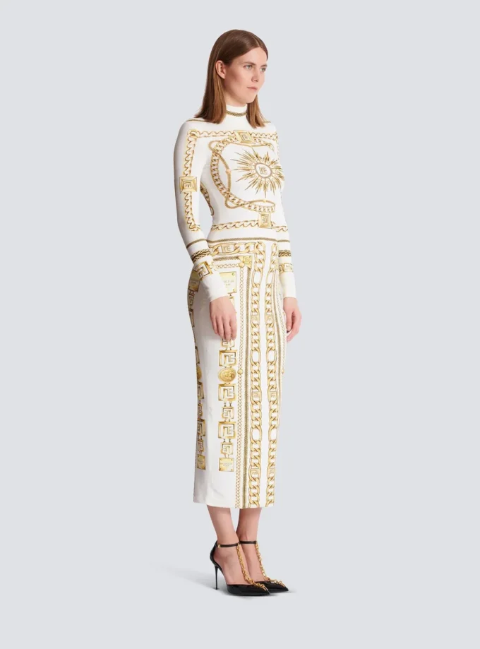 Lång, mönstrad bodycon-klänning med Balmain Foulard-mönster Lång, mönstrad bodycon-klänning med Balmain Foulard-mönster