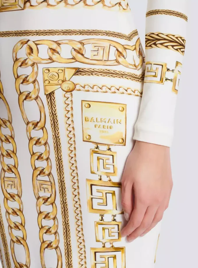 Lång, mönstrad bodycon-klänning med Balmain Foulard-mönster Lång, mönstrad bodycon-klänning med Balmain Foulard-mönster