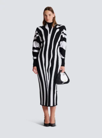 Lång stickad klänning med zebraintarsia