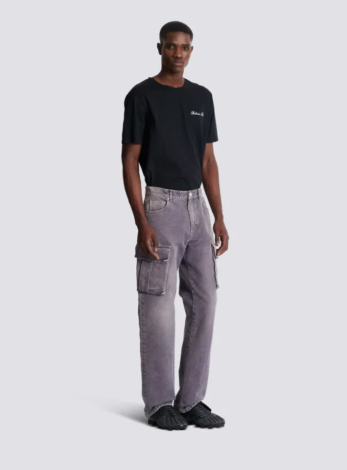 Löst sittande cargojeans i denim