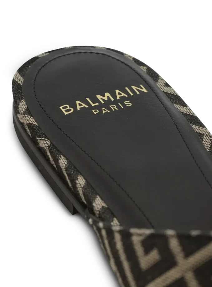 Platta sandaler Anthem i jacquard med monogram