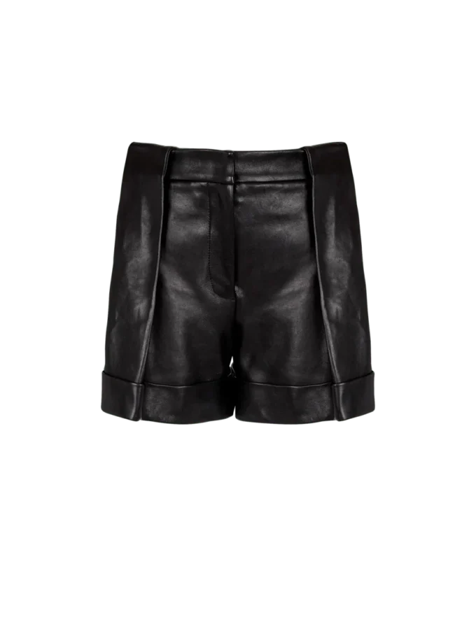 Plisserade shorts i lammskinn Plisserade shorts i lammskinn