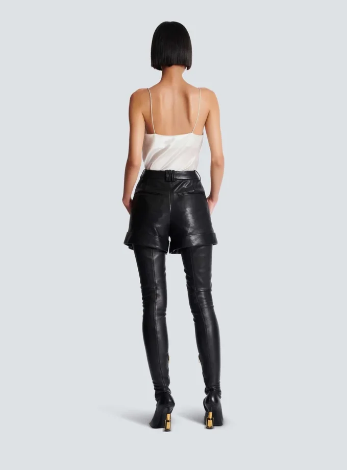 Plisserade shorts i lammskinn Plisserade shorts i lammskinn