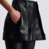 Plisserade shorts i lammskinn Plisserade shorts i lammskinn