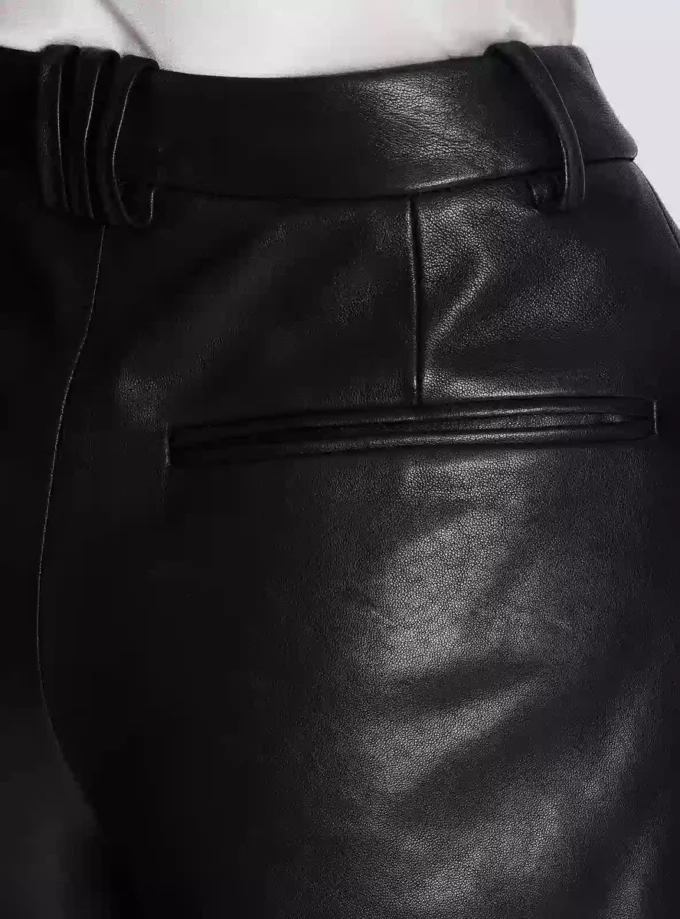 Plisserade shorts i lammskinn Plisserade shorts i lammskinn
