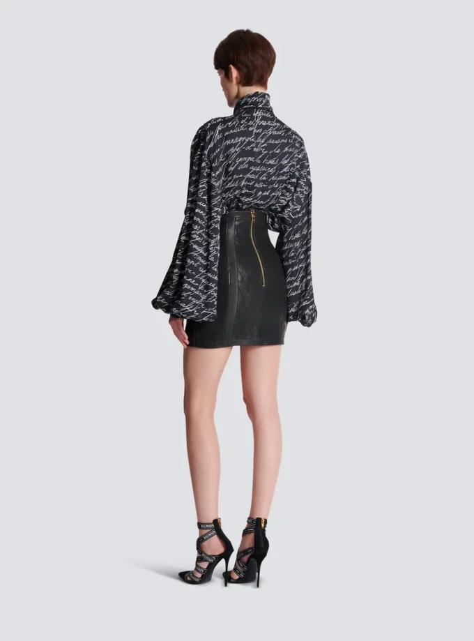 Quiltad lammskinnskjol med diamantmönster Quiltad lammskinnskjol med diamantmönster