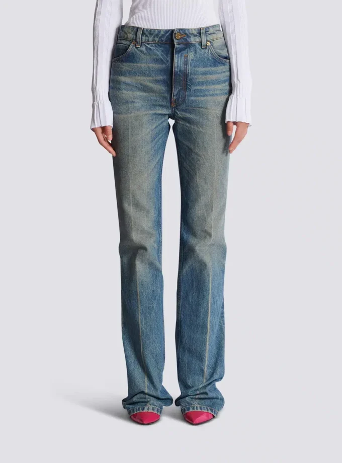 Raka jeans i blekt denim Raka jeans i blekt denim