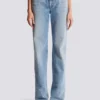 Raka jeans i blekt denim