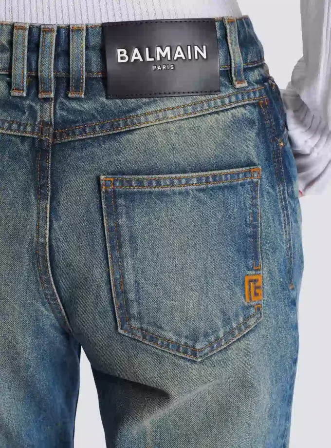 Raka jeans i blekt denim Raka jeans i blekt denim