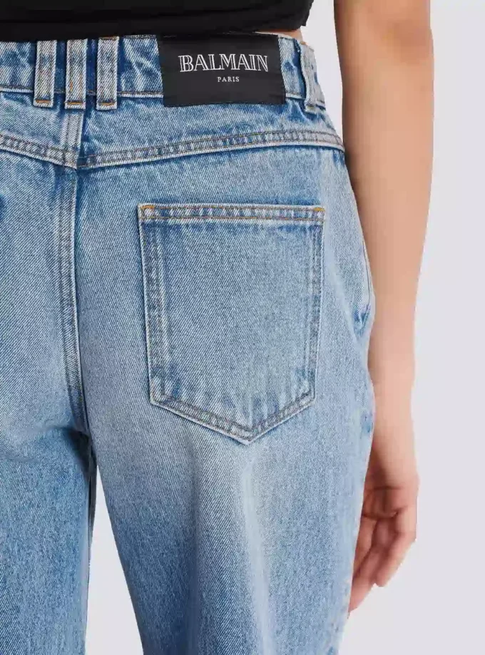Raka jeans i blekt denim