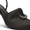 Satin-slingbacks med piercing