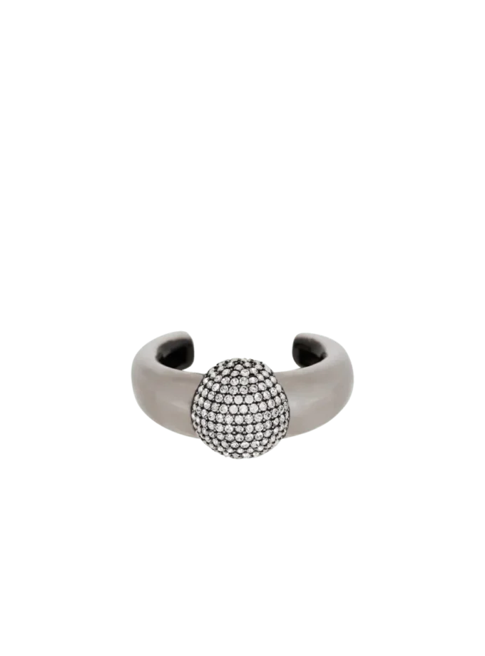 Set med piercingarmband