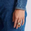 Sfärisk ring med piercing