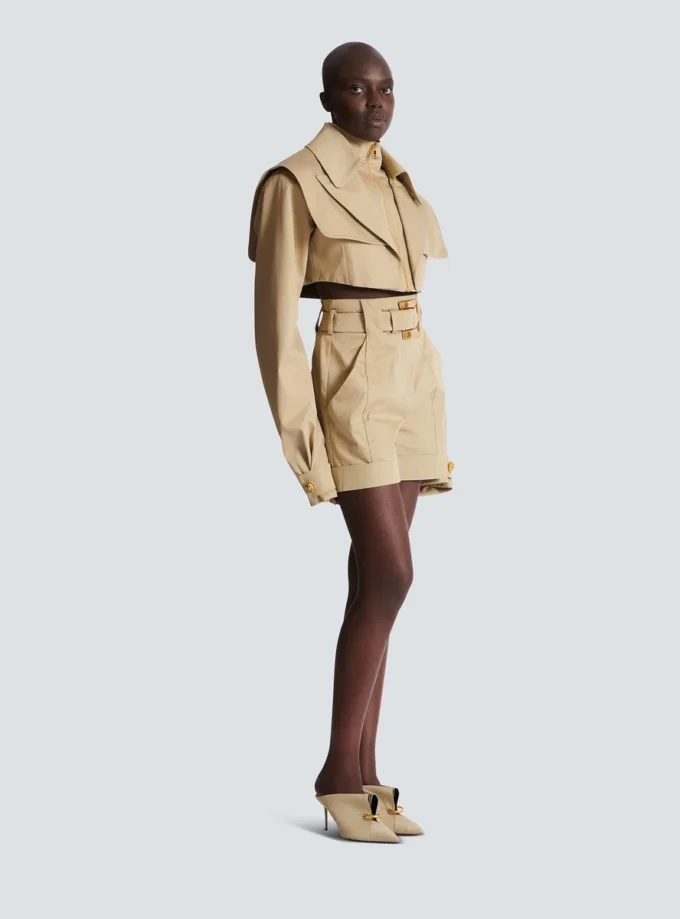 Shorts i bomullsgabardin med bälte Shorts i bomullsgabardin med bälte