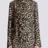Skjorta med leopardmönster och volanger Skjorta med leopardmönster och volanger