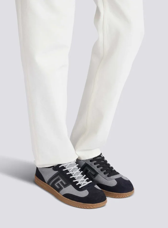 Skor i mocka från Balmain Swan