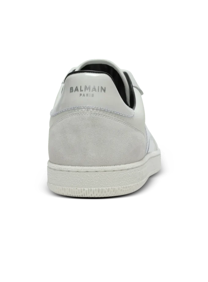 Skor i mocka från Balmain Swan