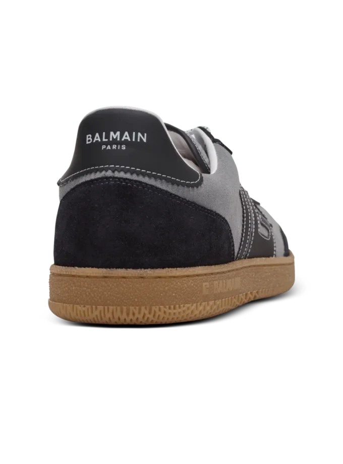 Skor i mocka från Balmain Swan