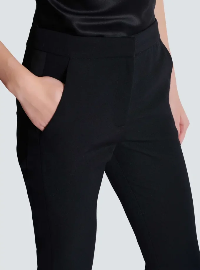 Slim fit-byxor i grain de poudre med dragkedja Slim fit-byxor i grain de poudre med dragkedja